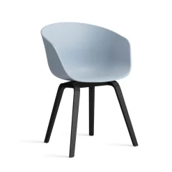 About a chair AAC 22 - pied bois