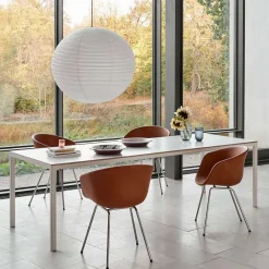 About a Chair AAC 27 pieds chromés