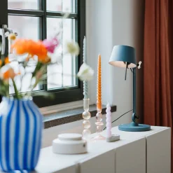 Bolt Desk Small 1 Arm Foot