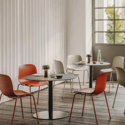 Brio - Table à hauteur variable