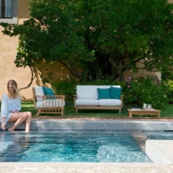 Canapé 2/3 places Chelsea en teck