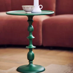 Classic Side table