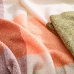 Colour Blend Blanket