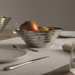 Corbeille en métal Maya