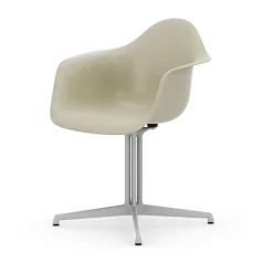 DAL Fiberglass Armchair - La Fonda base