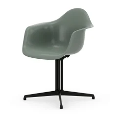 DAL Fiberglass Armchair - La Fonda base