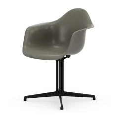 DAL Fiberglass Armchair - La Fonda base