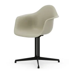 DAL Plastic Armchair - La Fonda base