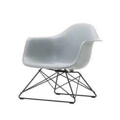 Eames Armchair LAR