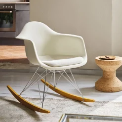 Eames Armchair RAR RE avec assise Rembourrée