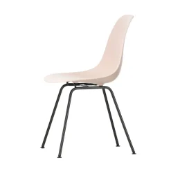 Eames chair DSX