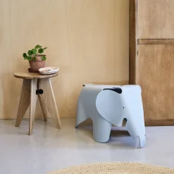 Eames elephant