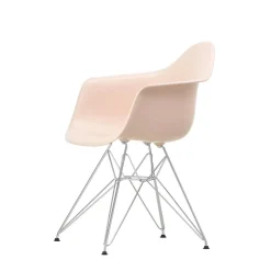 Eames Fauteuil DAR