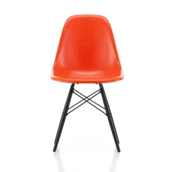 Eames Fiberglass Side Chair DSW