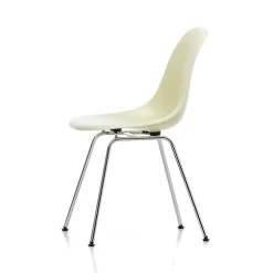 Eames Fiberglass Side Chair DSX