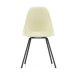 Eames Fiberglass Side Chair DSX