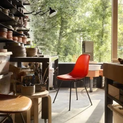 Eames Fiberglass Side Chair DSX