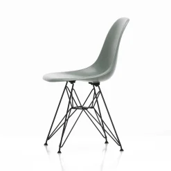 Eames Fiberglass Side Chair DSR