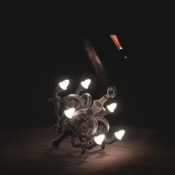 Fallen chandelier - Lampe sans fil