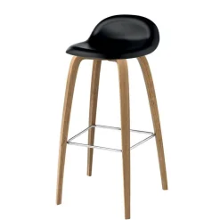 Gubi tabouret - Chêne / Noir (Outlet)