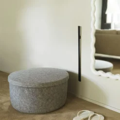 Hide storage pouf