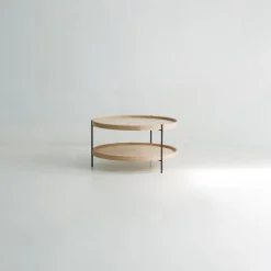Hum coffee table