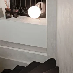 IC T2 lampe à poser