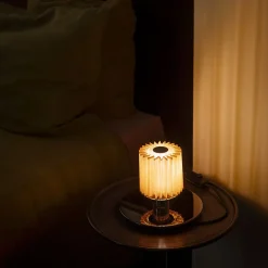 In The Sun Table 220 Lampe sans fil