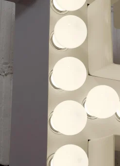 Lampes de Sol Vegaz - Lettre C (Outlet)