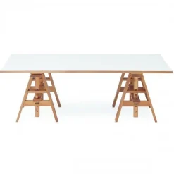 Leonardo Table