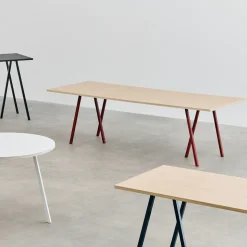 Loop Stand High Table