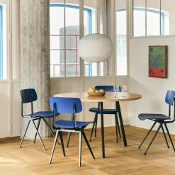 Loop Stand Round Table