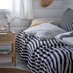 Manon table de chevet