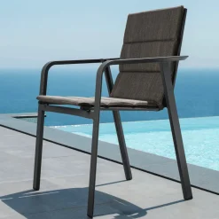 Milo chaise avec accoudoirs