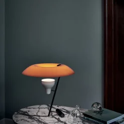 Model 548 - Lampe à poser
