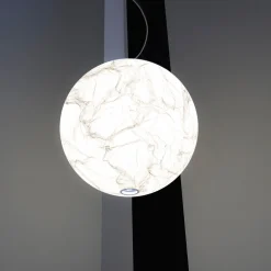 Moon - Suspension
