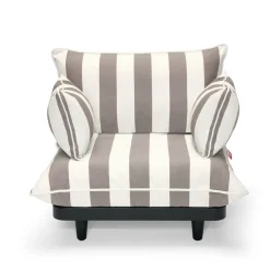 Paletti lounge chair