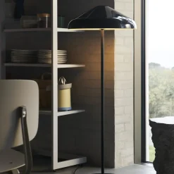 Pao Steel Lampadaire