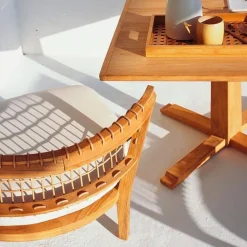 Petit fauteuil bas Synthesis