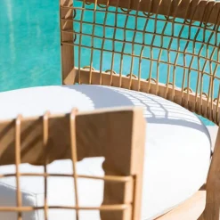 Petit fauteuil bas Synthesis