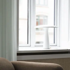 Shelter lampe de table