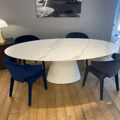 Table HK