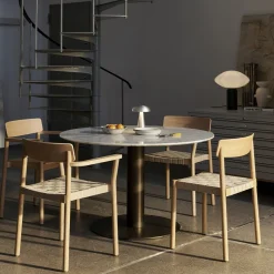 Table In Between SK20