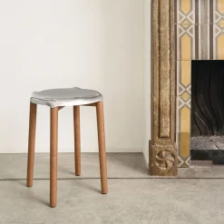 Tabouret bas Poêle