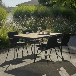 Ville Dining Table AV25/AV26